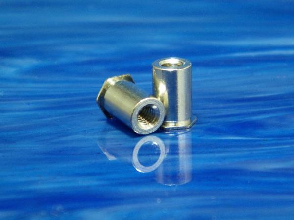Self Clinching Standoff Blind Threads Hardened Steel Heat Treat Zinc and Baked Bake 4-40 x 3/4 Box of 1000 weight3.11Lbs Self Clinching Standoff Blind Threads Hardened Steel Heat Treat Zinc and Baked Bake 4-40 x 3/4 Box of 1000 weight3.11Lbs